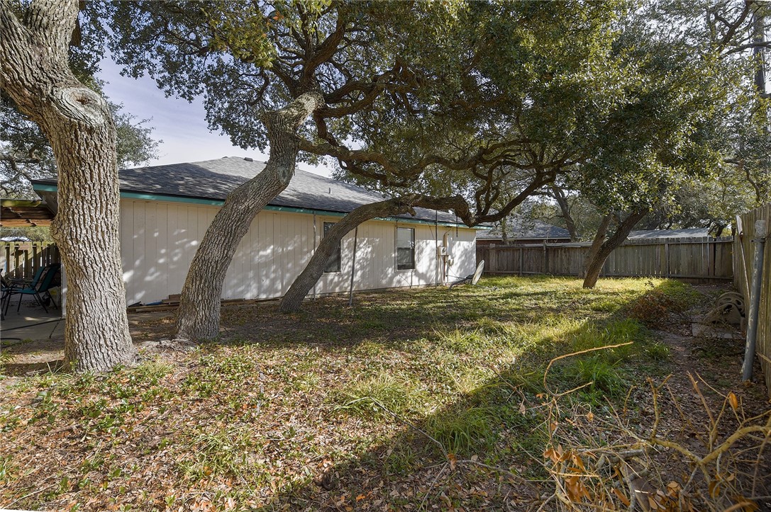 2101 Capeheart St Property Photo 34
