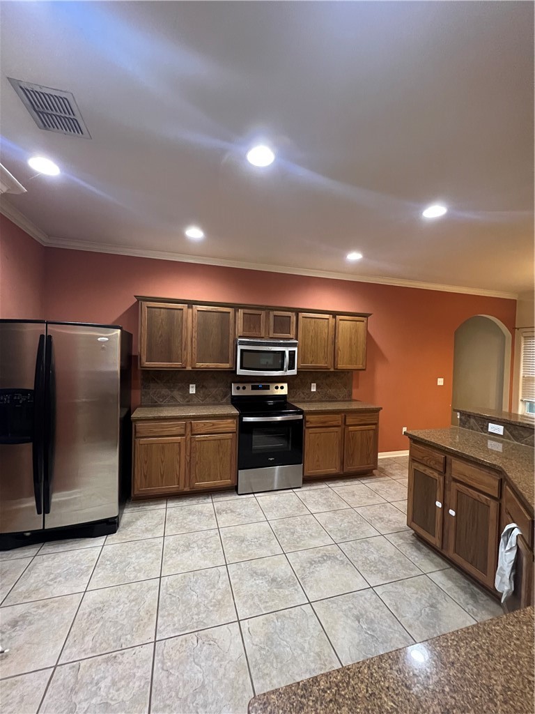 2545 Las Brisas St Property Photo 10