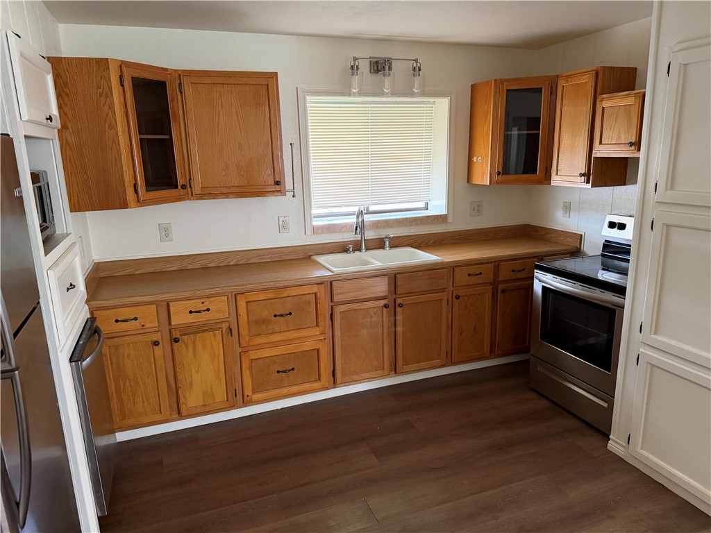479008 Property Photo 2