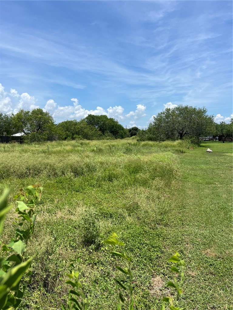 15926 Northwest Blvd Property Photo 4