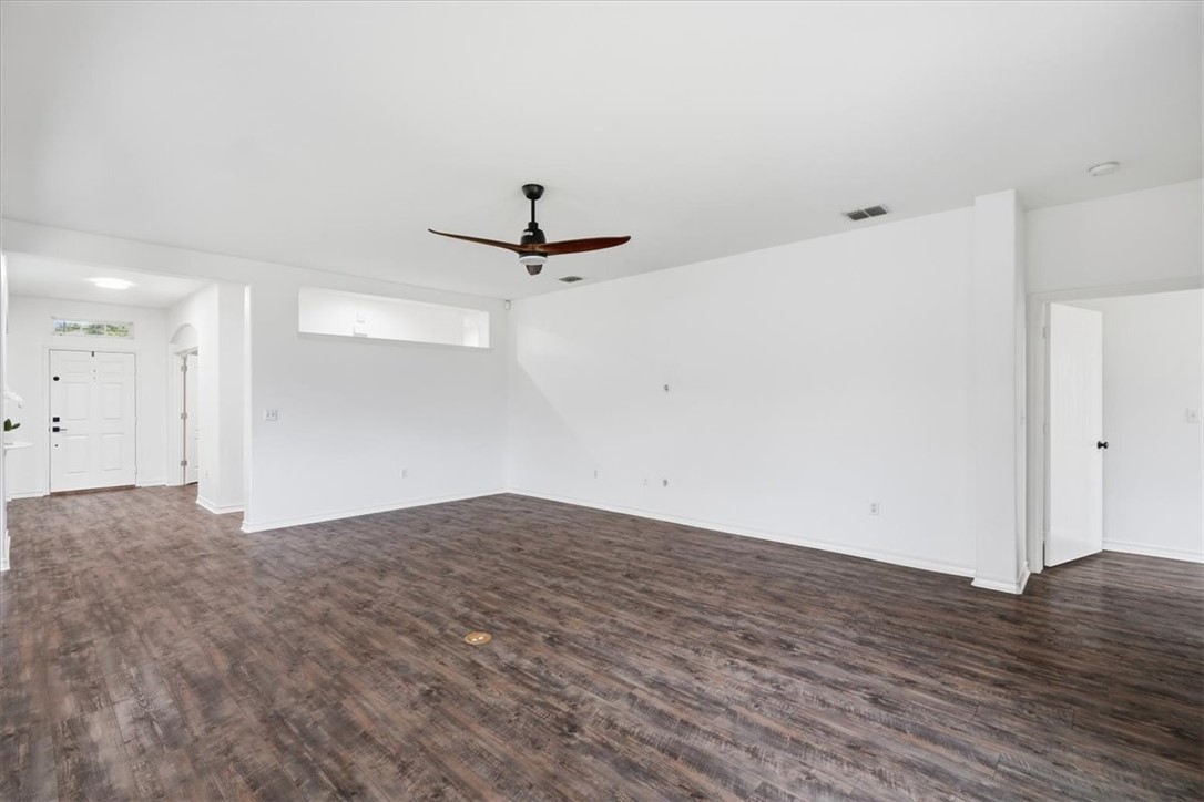 7005 Tocken Ct Property Photo 13