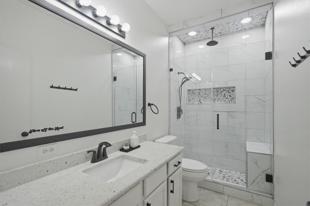 7005 Tocken Ct Property Photo 17