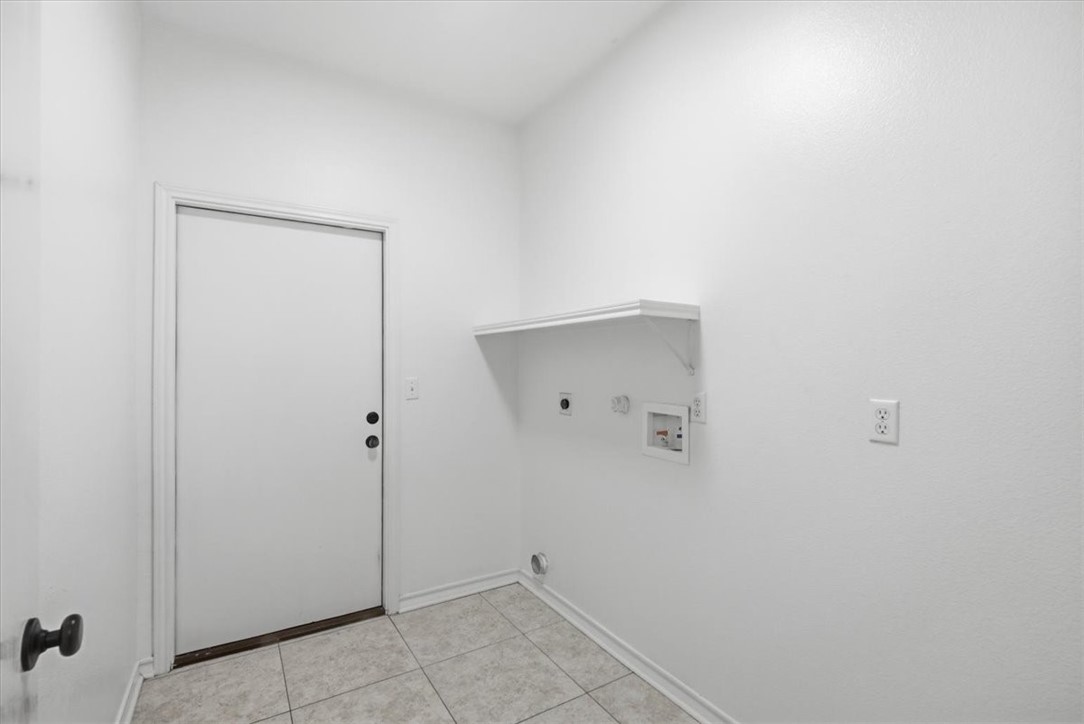 7005 Tocken Ct Property Photo 26