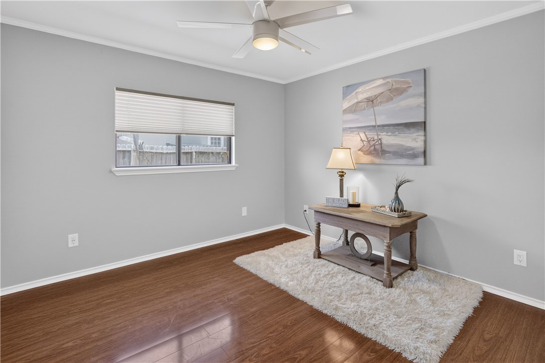 15642 Cuttysark St Property Photo 23
