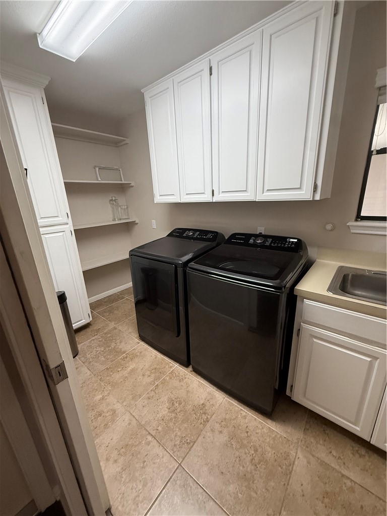 7649 Dallas St Property Photo 12