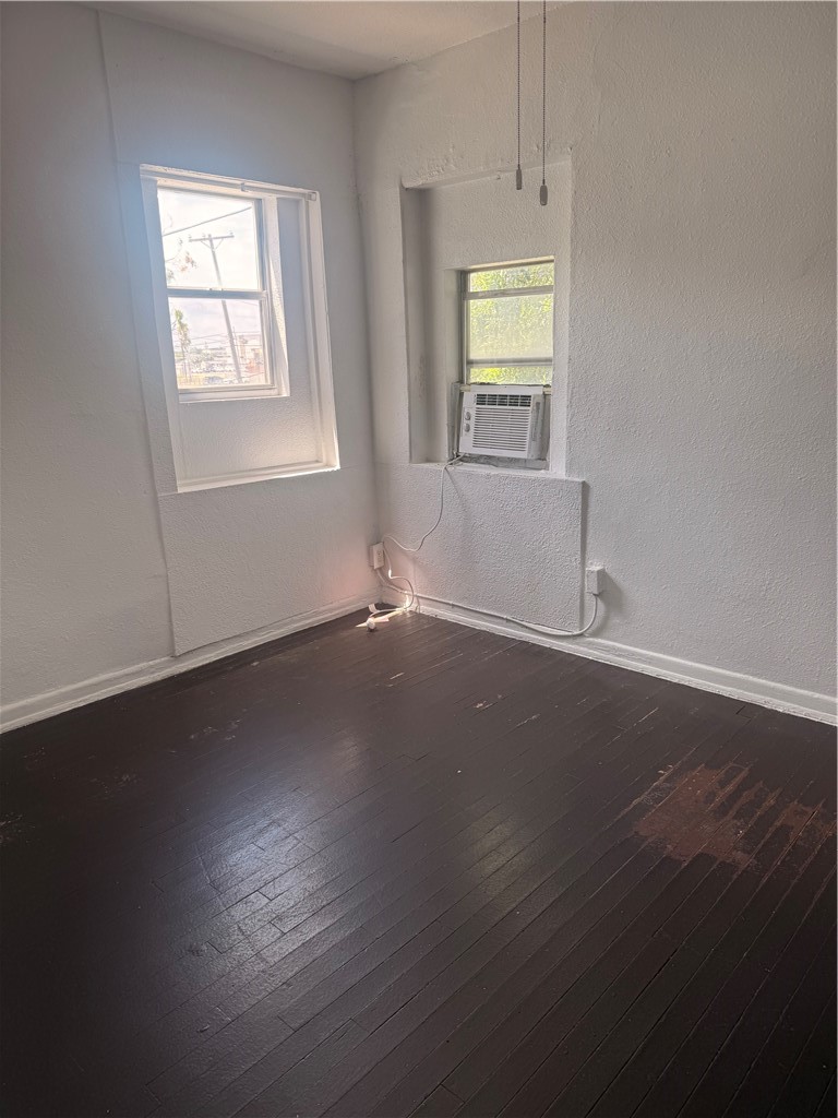 2107 16th 3 Property Photo 5