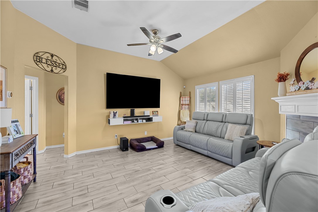 6721 Tudor Dr Property Photo 2