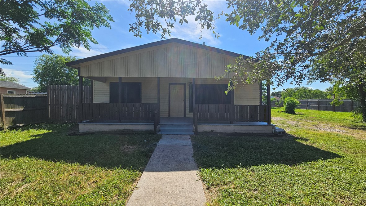 4405 Molina Dr Property Photo 4