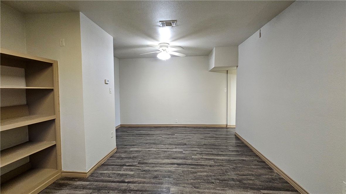 4405 Molina Dr Property Photo 10