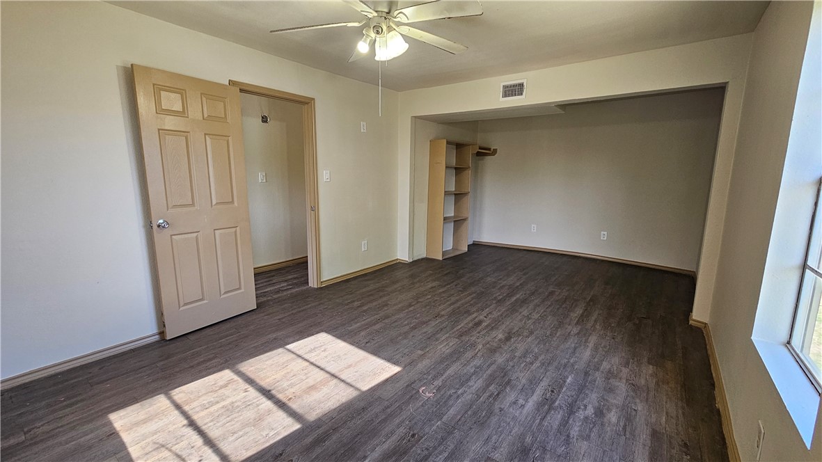 4405 Molina Dr Property Photo 16