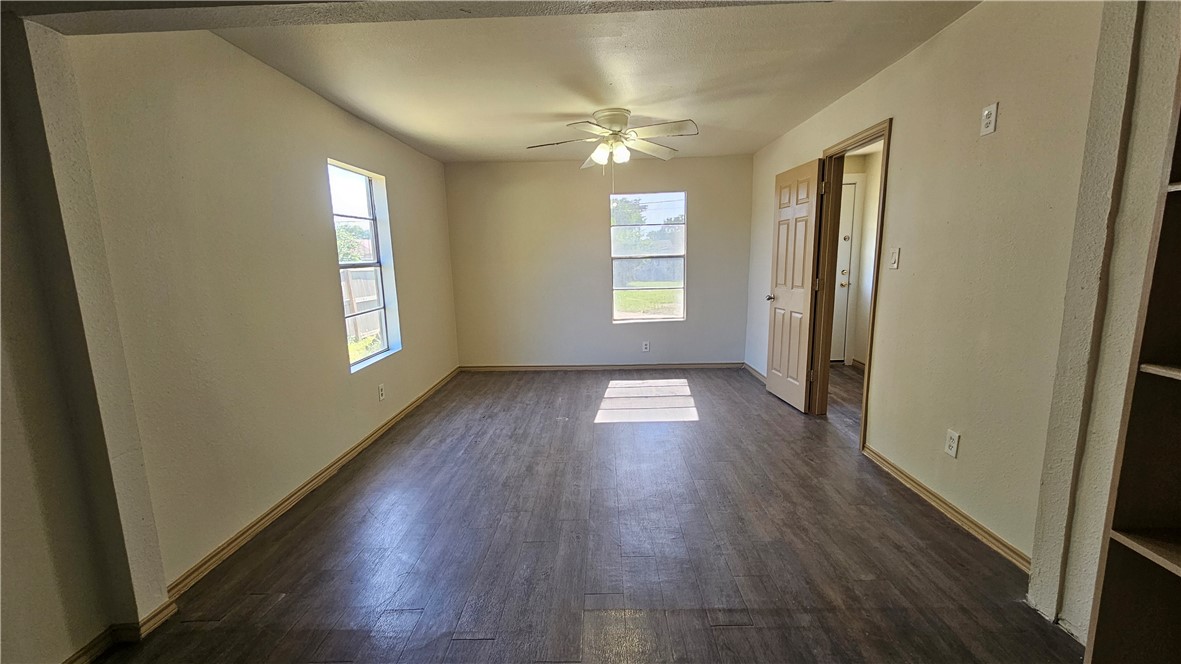 4405 Molina Dr Property Photo 17