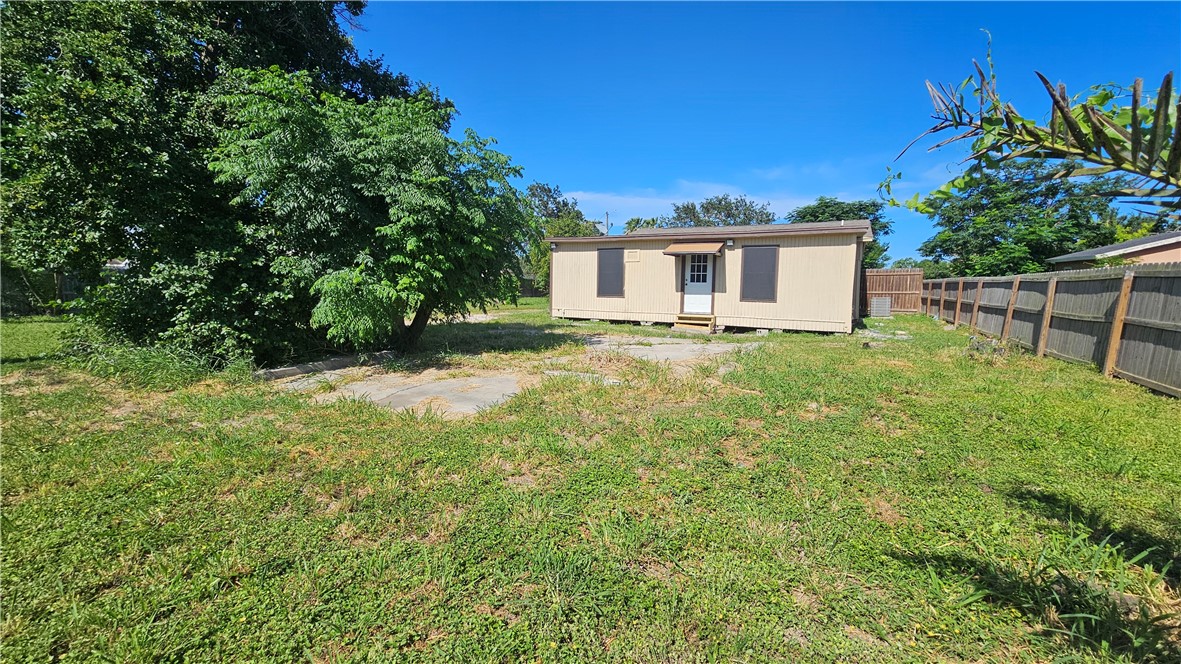 4405 Molina Dr Property Photo 24