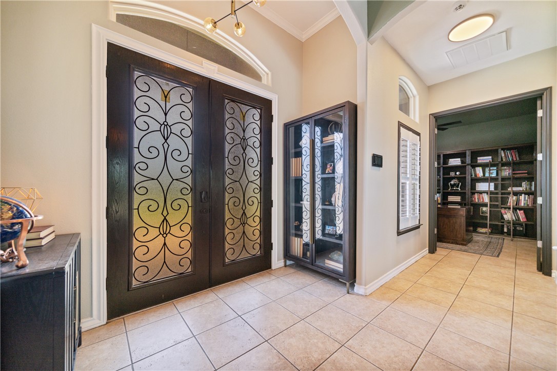 6305 Legacy Property Photo 6