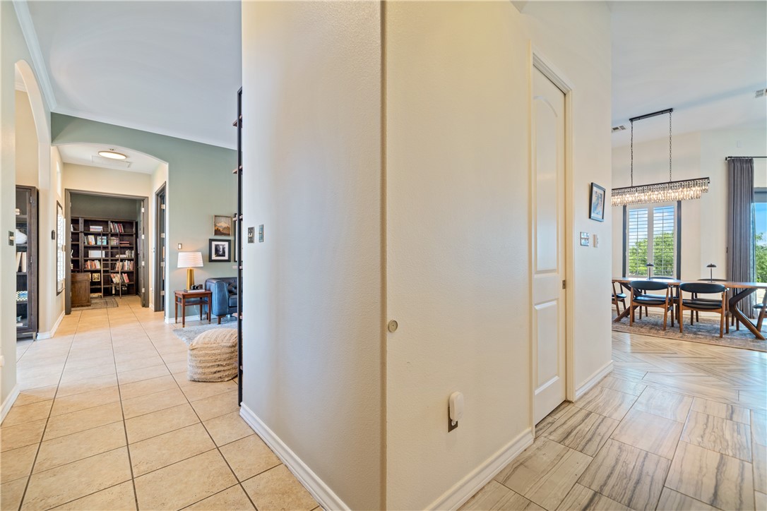 6305 Legacy Property Photo 8