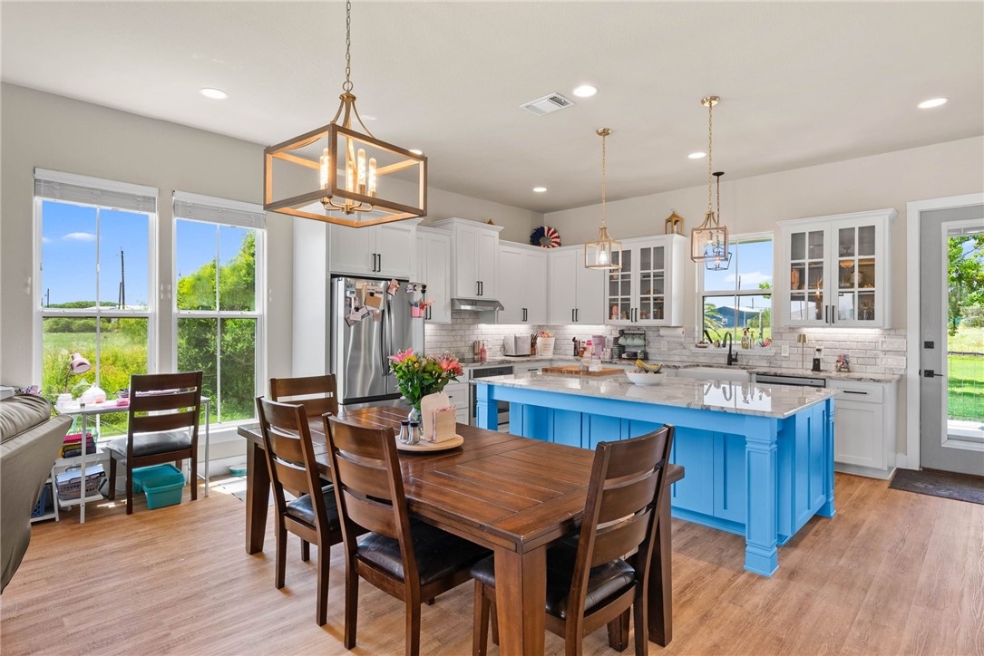 360 Club Oak Lane Property Photo 9