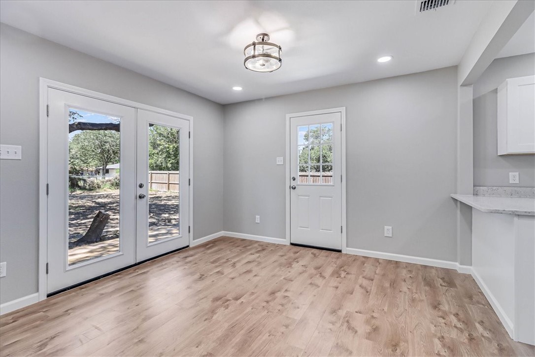 2555 Big Oak Property Photo 11