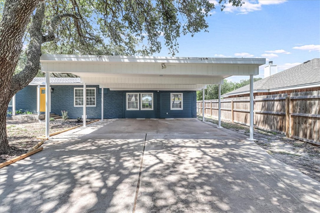 2555 Big Oak Property Photo 30