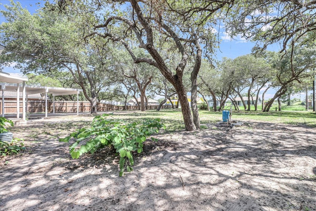 2555 Big Oak Property Photo 31