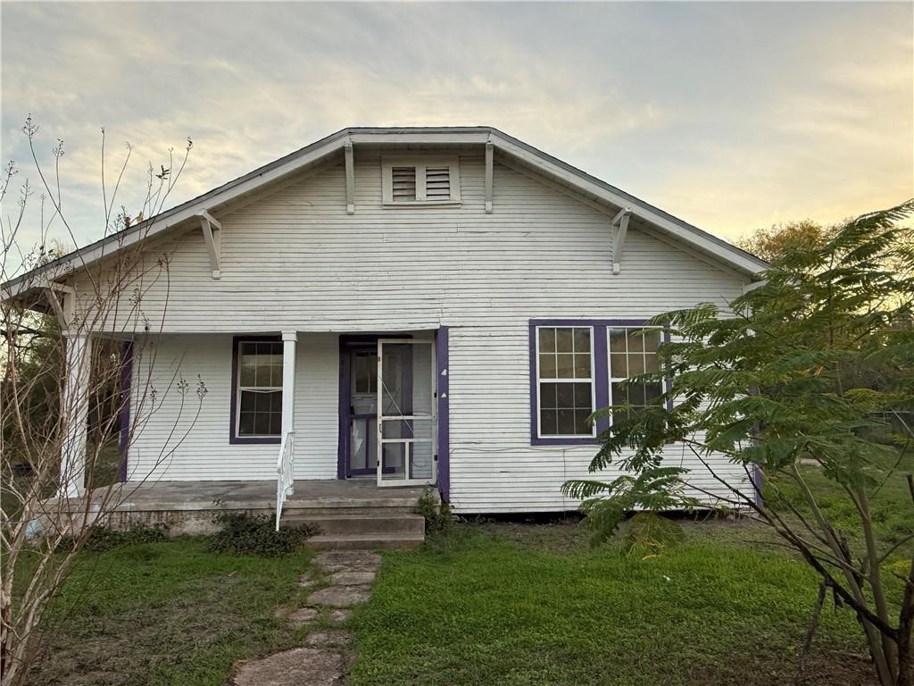 519 W Mesquite Ave Property Photo 1