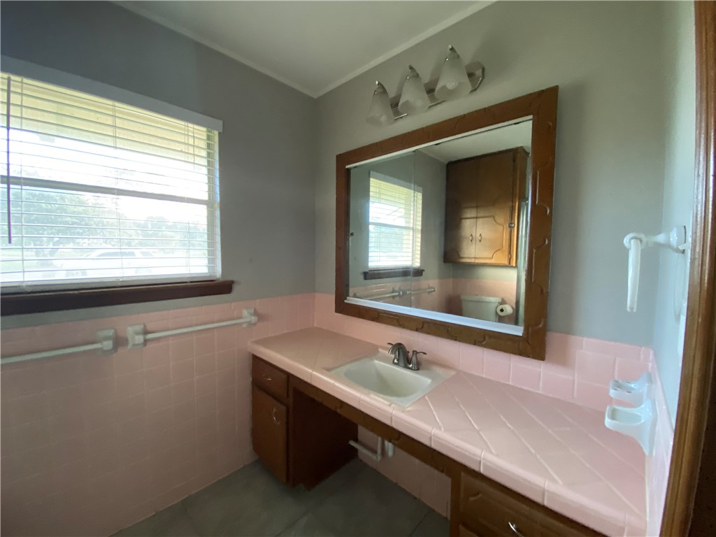 536 W Yoakum Ave Property Photo 19