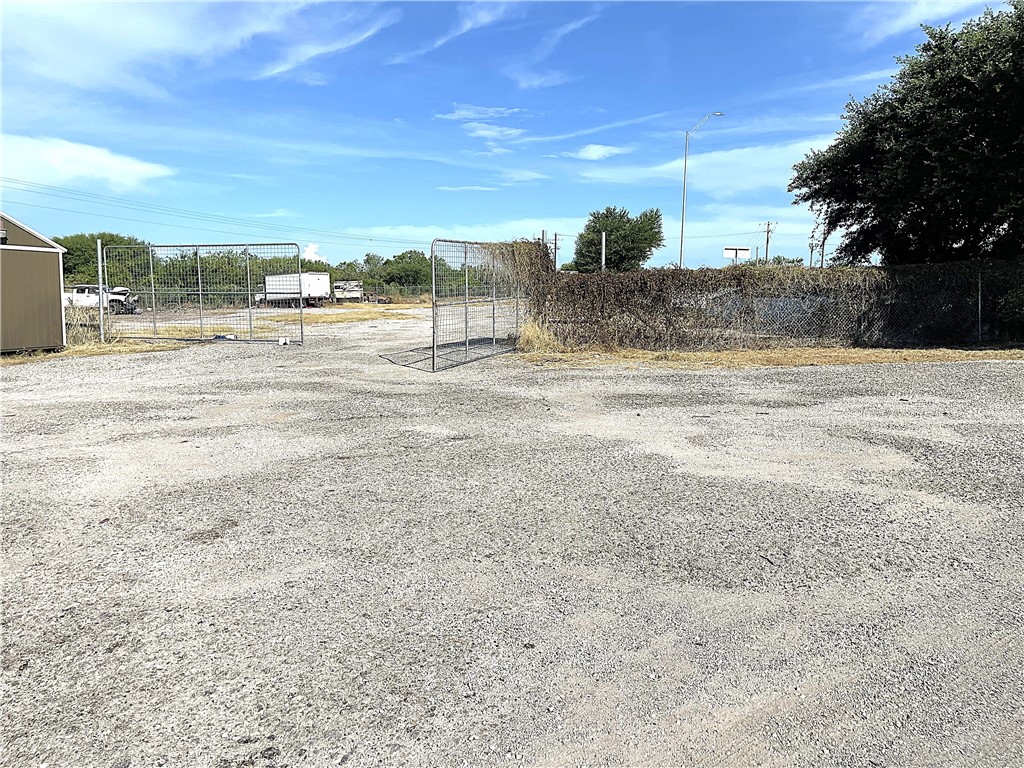 1858 Texas State Highway 72 Property Photo 5