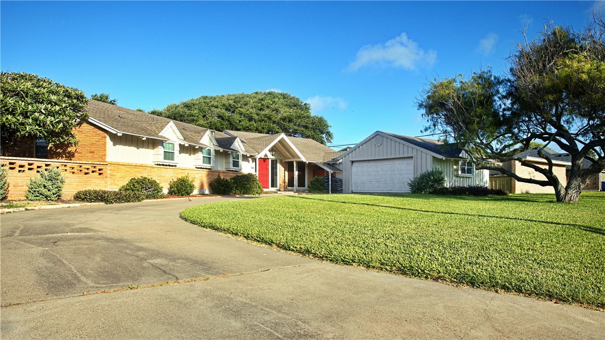 113 E Janin Cir Property Photo 1