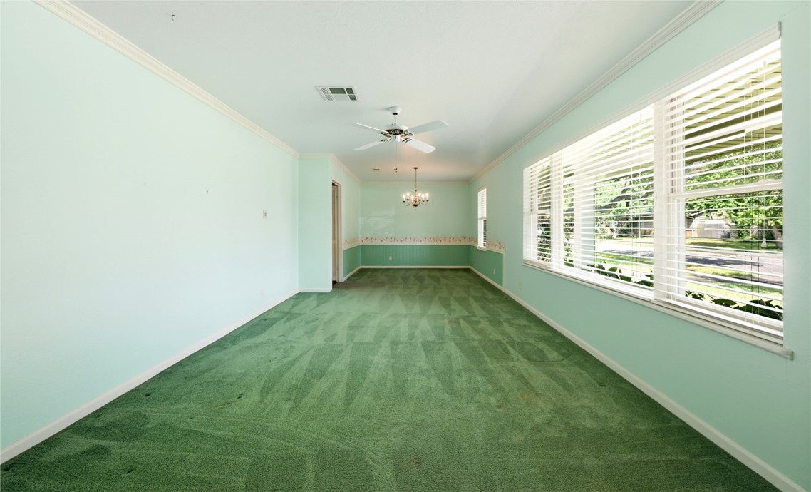 505 Williamson Pl Property Photo 3