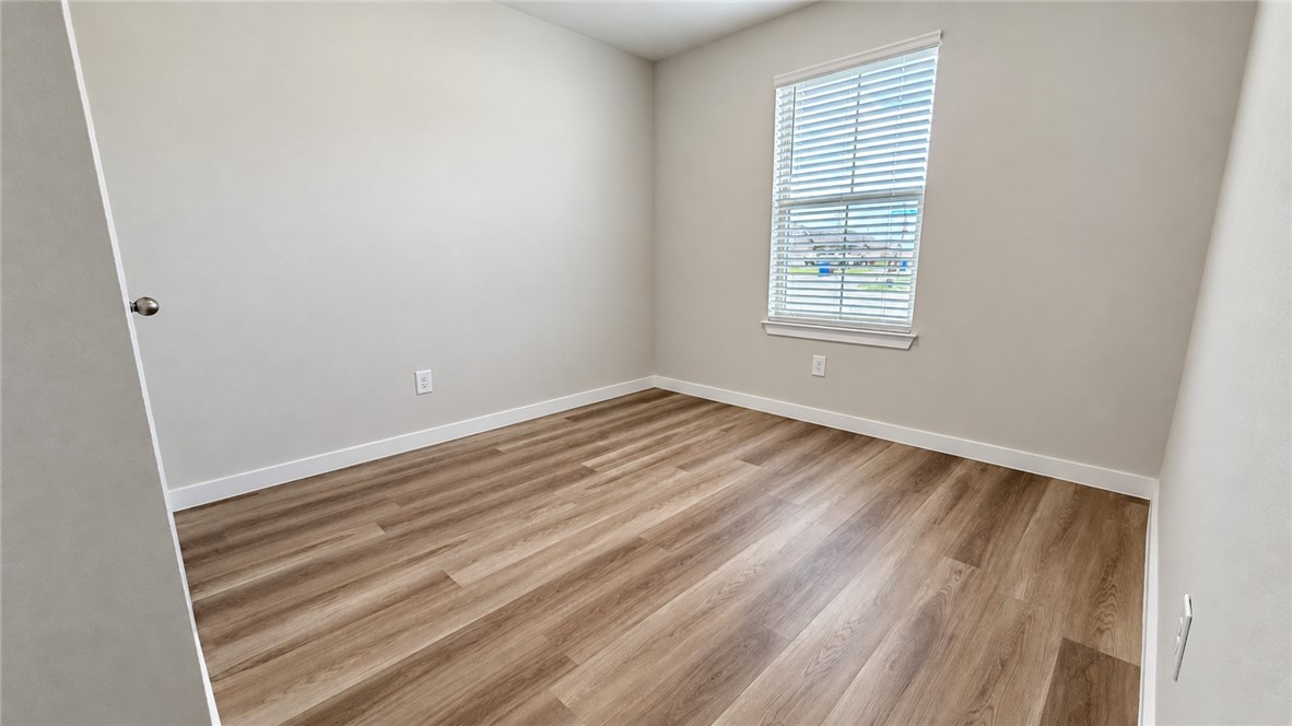 9569 Swedish Oak Dr Property Photo 17