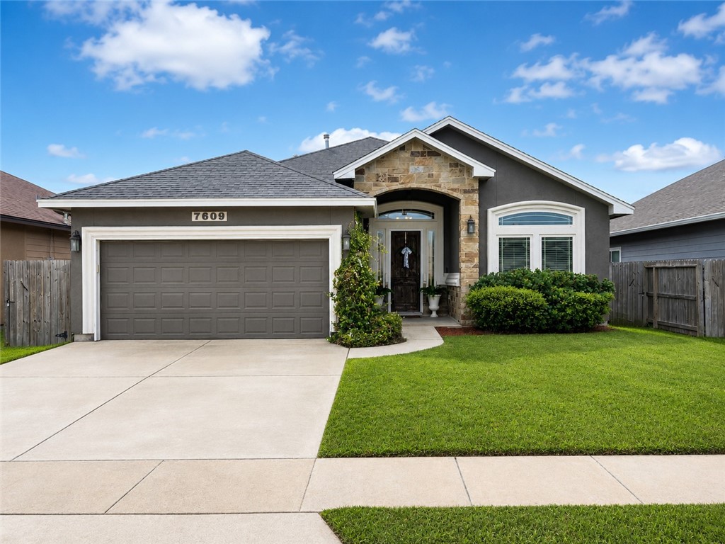 7609 Granite Dr Property Photo 1