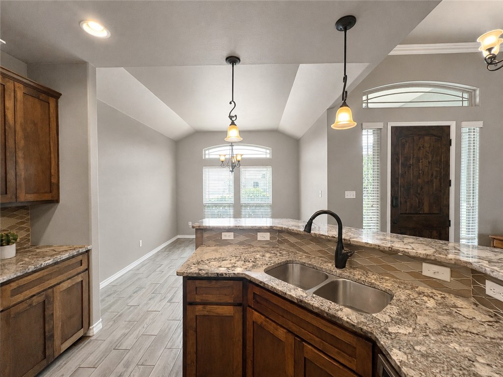 7609 Granite Dr Property Photo 23