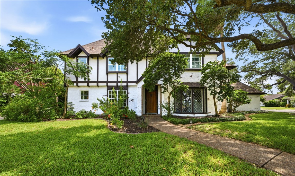 5222 Wooldridge Road Property Photo
