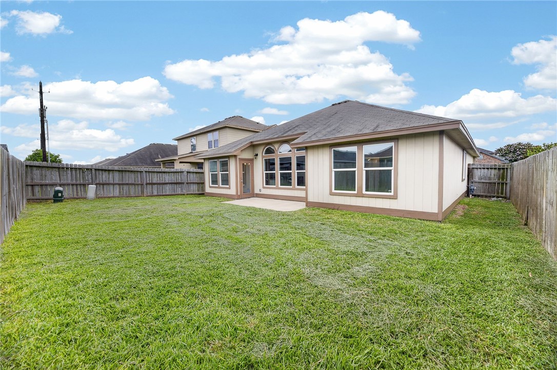 3913 Las Bahias Dr Property Photo 28