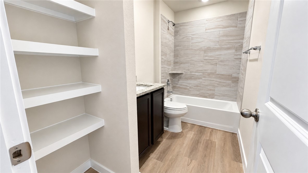 9554 Swedish Oak Dr Property Photo 20