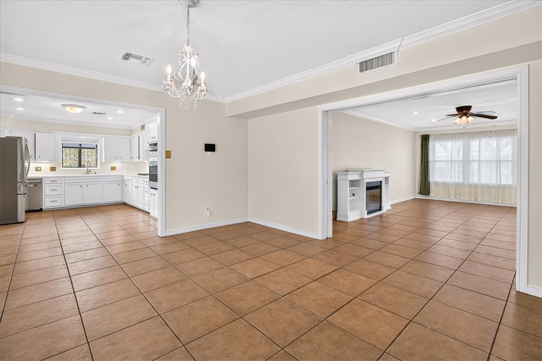 609 Peerman Pl Property Photo 9