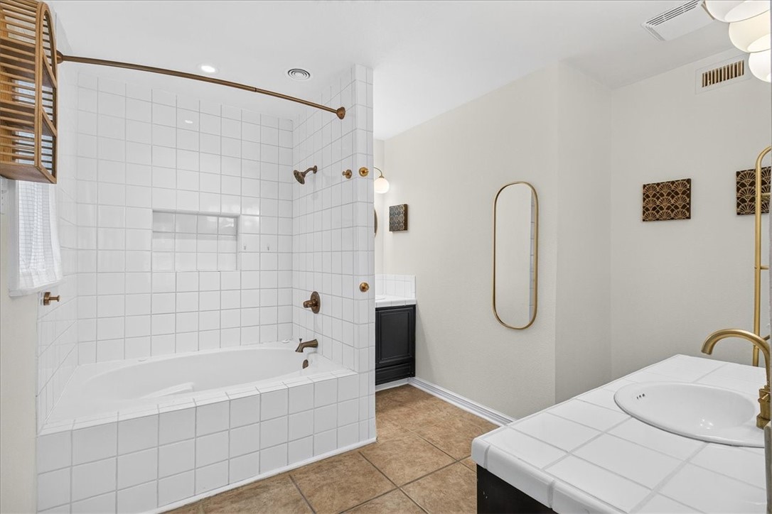 609 Peerman Pl Property Photo 28