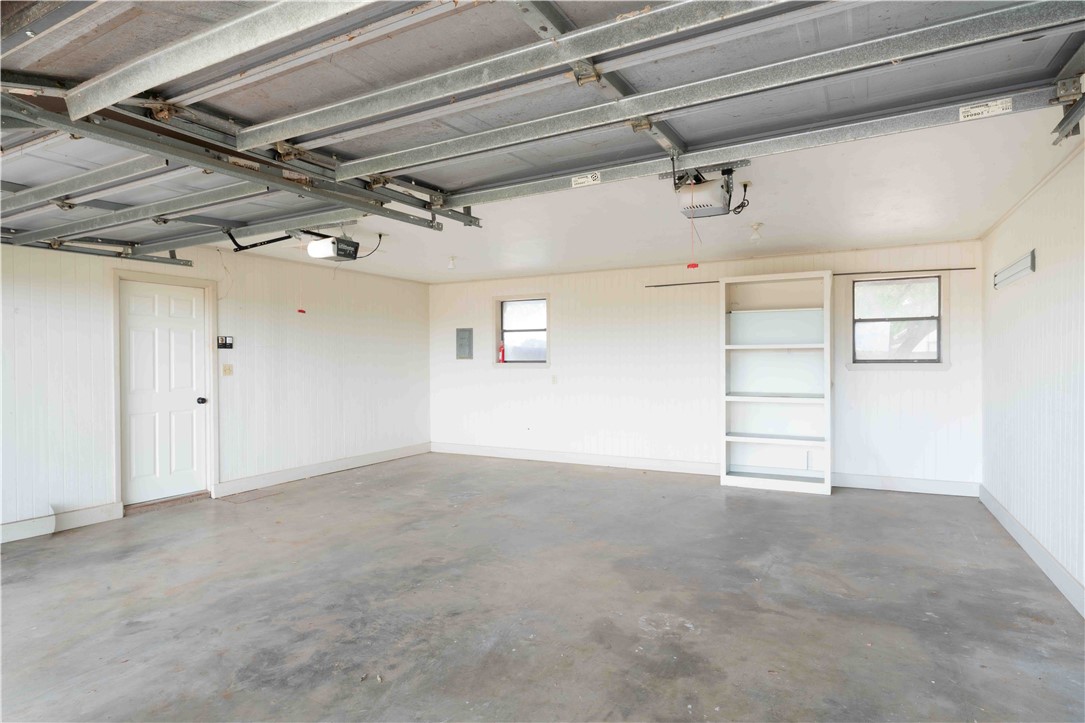 803 Thiel St Property Photo 38
