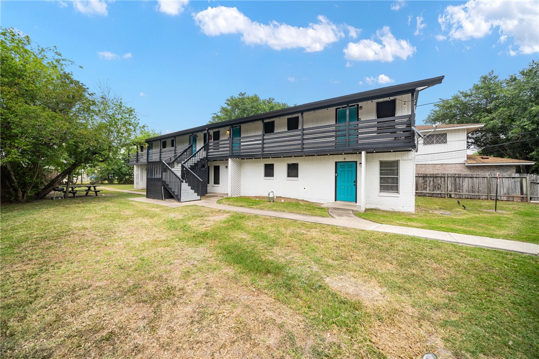 10654 Heizer Dr 3 Property Photo 2