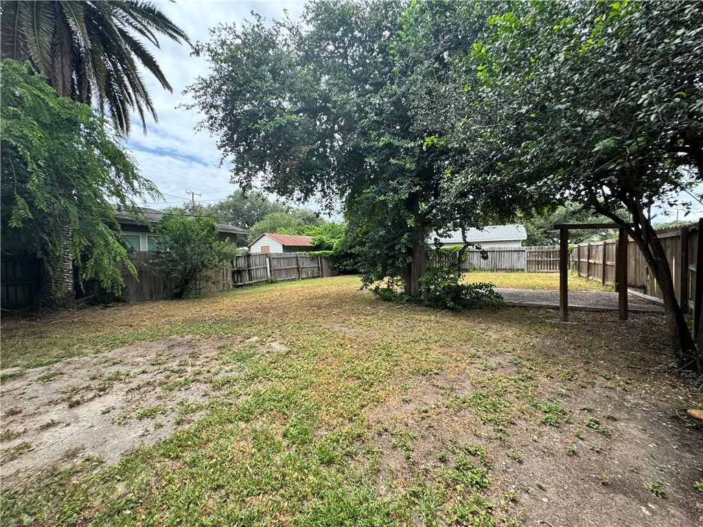 500 W Merriman St Property Photo 19