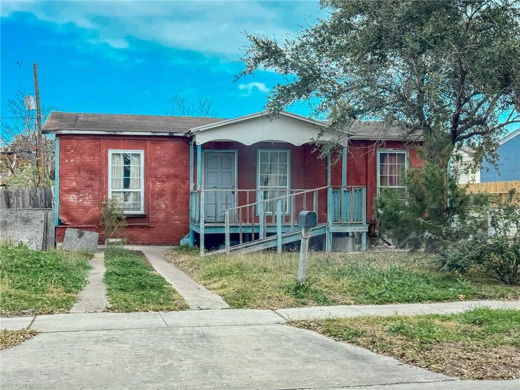 1714 Tarlton St Property Photo 1