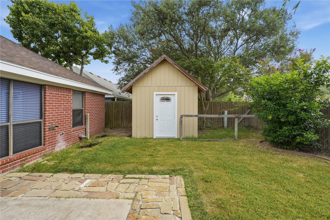 2982 Lakeview East Dr Property Photo 26