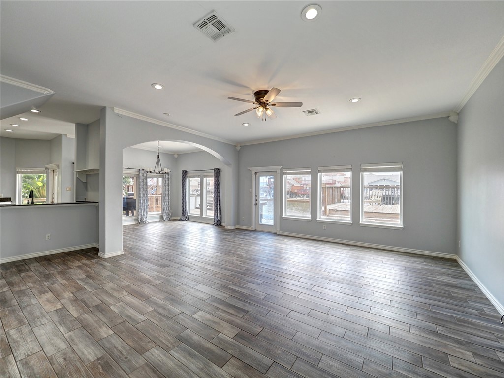 15333 Key Largo Ct Property Photo 13