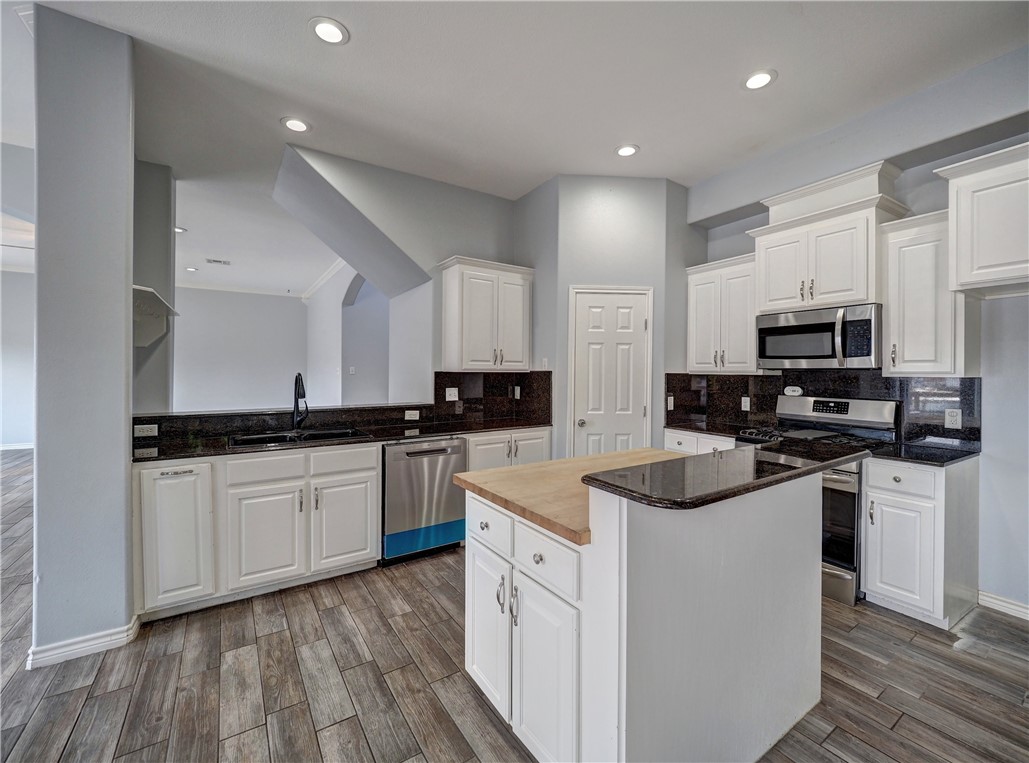 15333 Key Largo Ct Property Photo 22