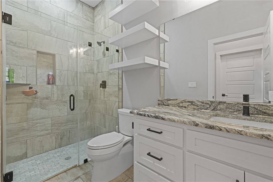 9518 Spanish Oak Dr Property Photo 20