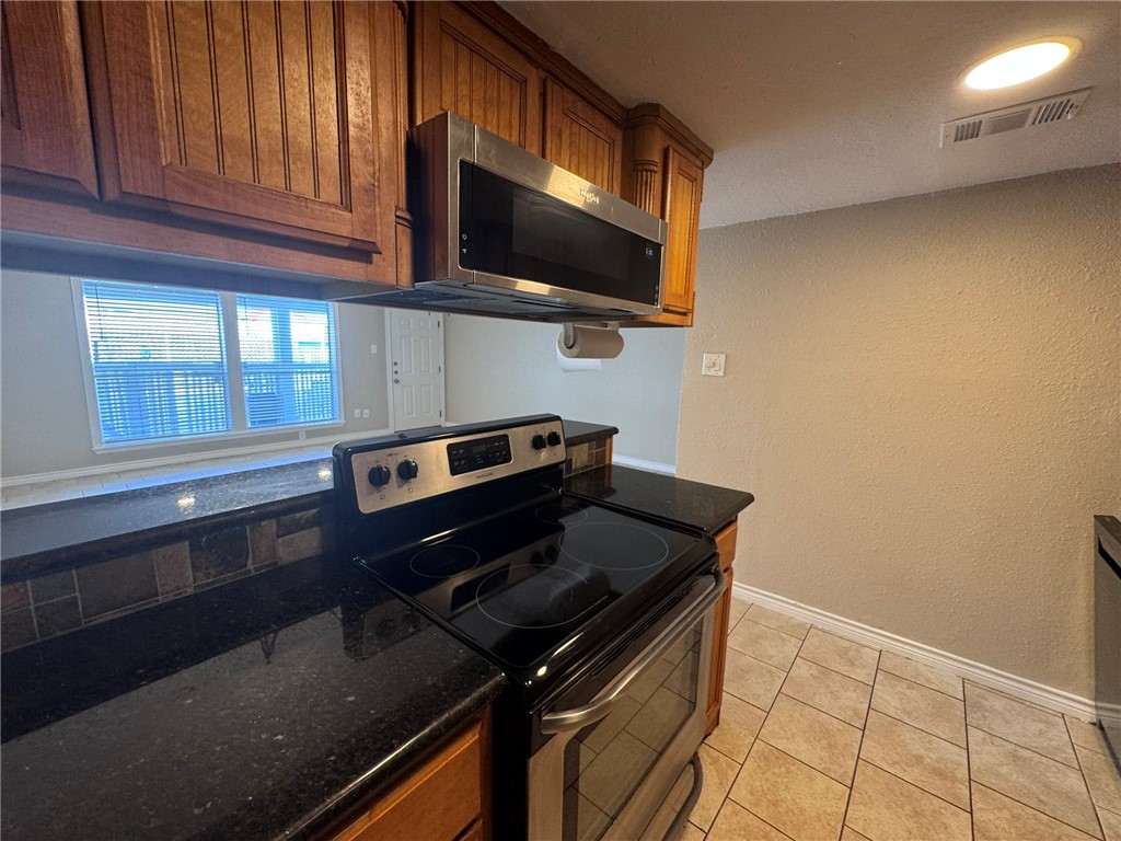 14801 Compass St A15 Property Photo 14