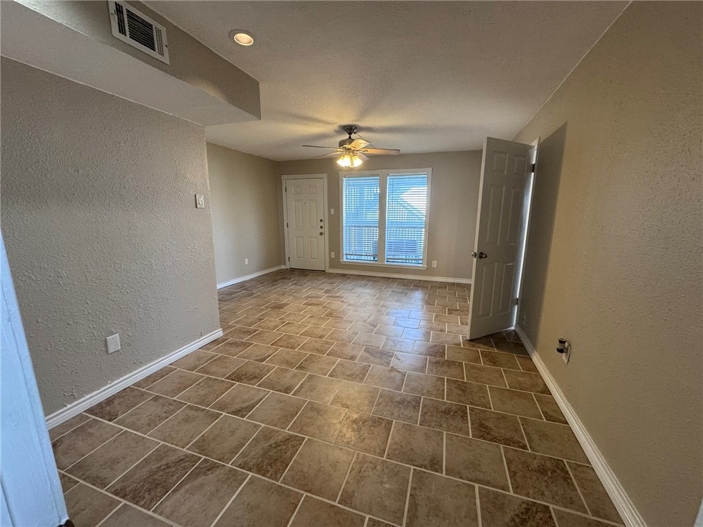 14801 Compass St A15 Property Photo 16
