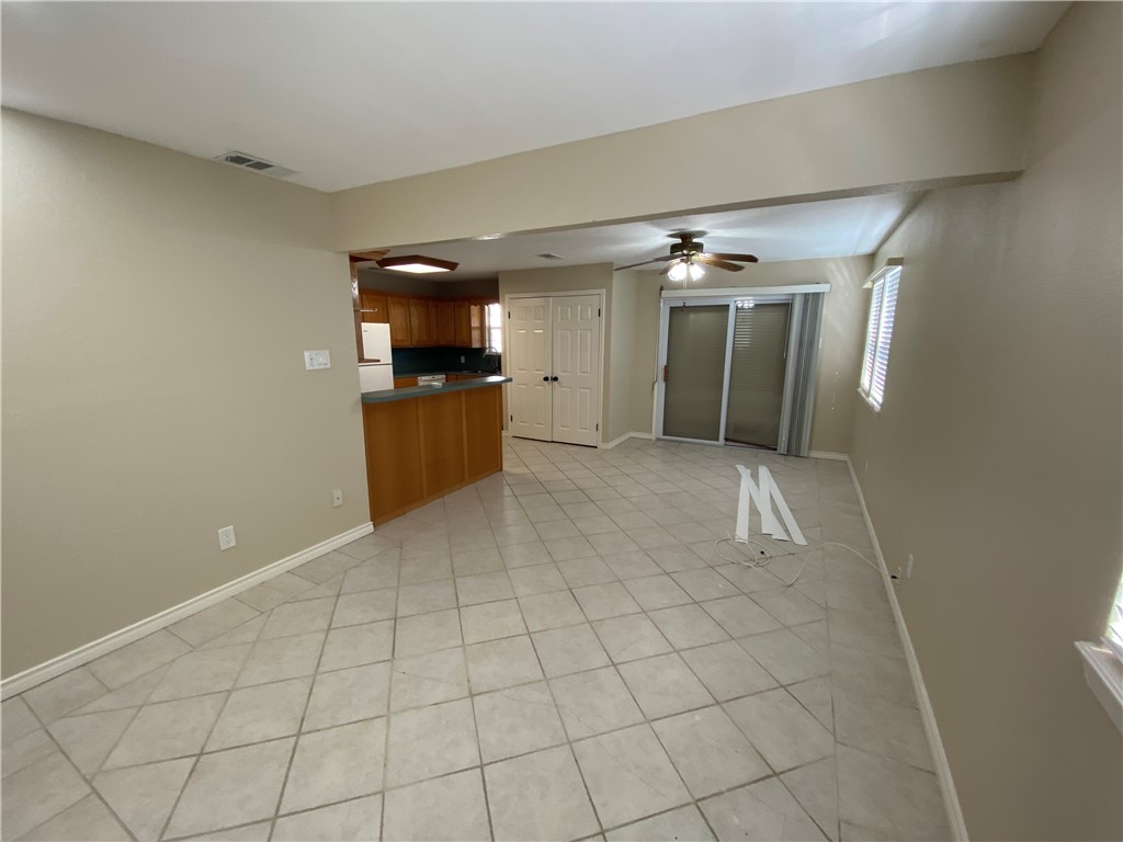 5621 Burton Property Photo 4
