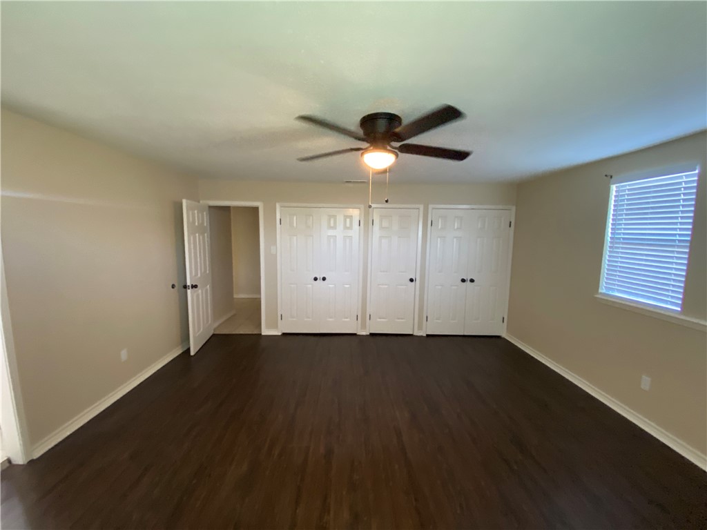 5621 Burton Property Photo 13