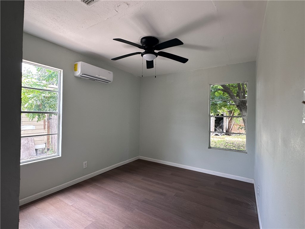 4533 Bluebelle Property Photo 9