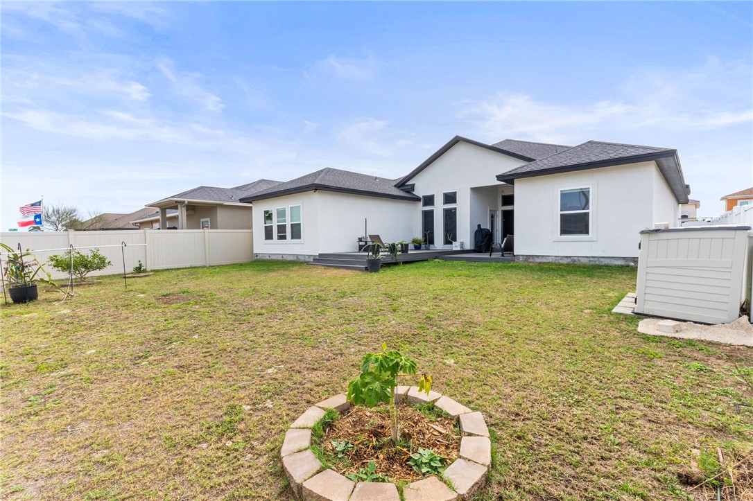 13538 Catamaran Dr Property Photo 31