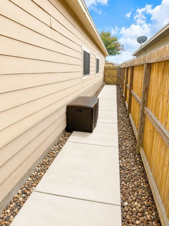 7626 Granite Dr Property Photo 27